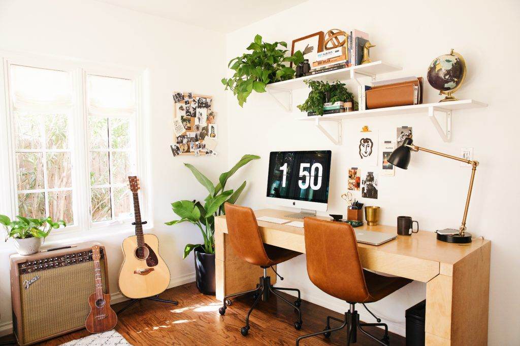 10 Referensi Ide Ruang kantor Memanfaatkan Ruang Kosong di Rumah