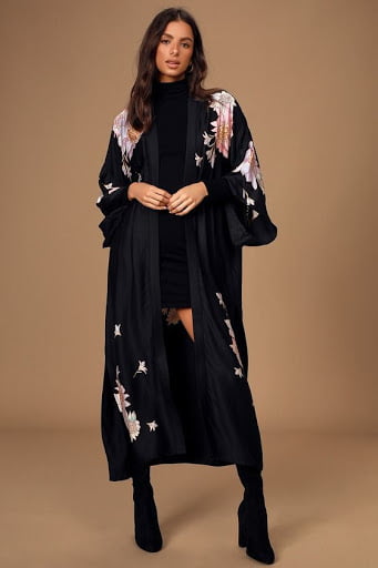 Bergaya ala Jepang, 10 OOTD Kimono Modern yang Kekinian