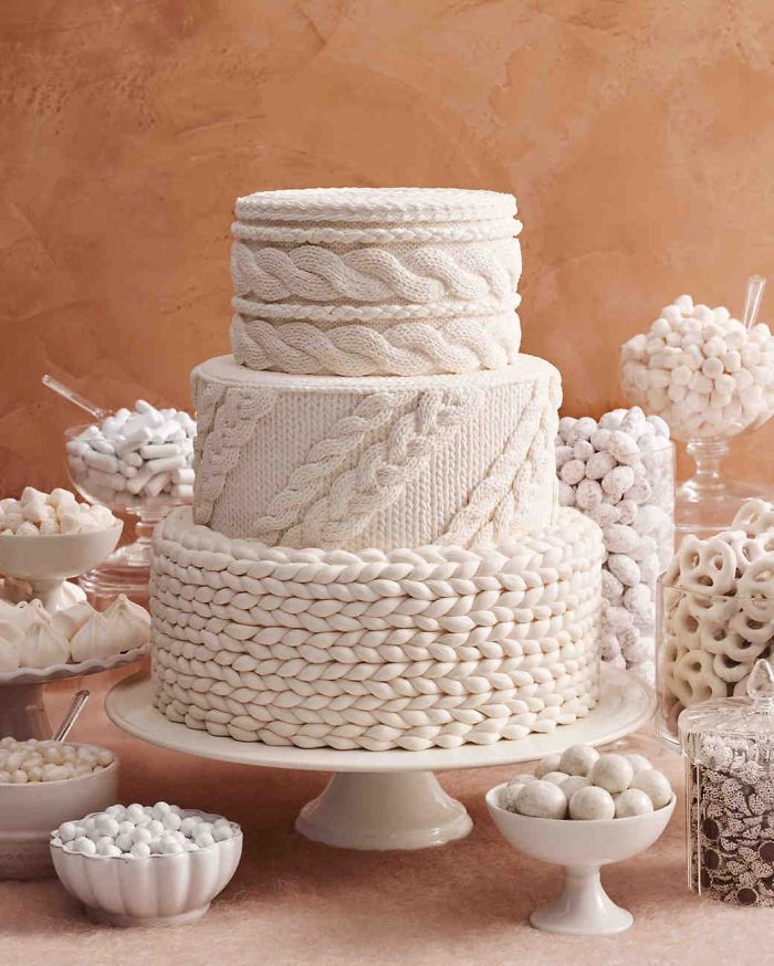 Jam Terbang Tinggi, 10 Desain Kue Pernikahan dengan Detail yang Sempurna