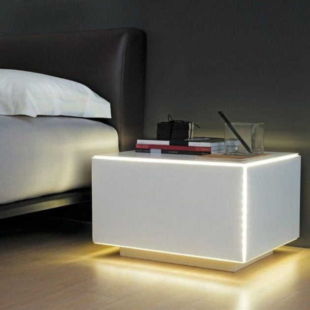 10 Desain Lampu Meja Unik Untuk Kamar, Tidur Jadi Lebih Nyenyak