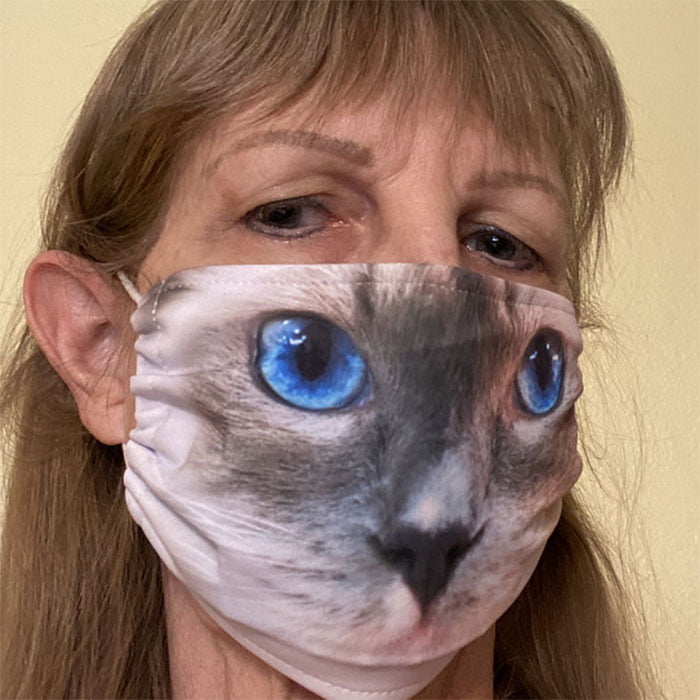 Gemas, 10 Masker Muka dengan Gambar Kucing Bikin Wajah Tampak Beda