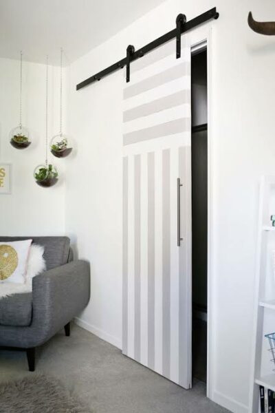 Dari Kayu hingga Kaca, 10 Desain Pintu Geser untuk Interior Rumah