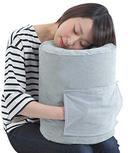 10 Jenis Bantal Travel yang Bisa Kamu Gunakam Saat Perjalanan Jauh, Anti Capek