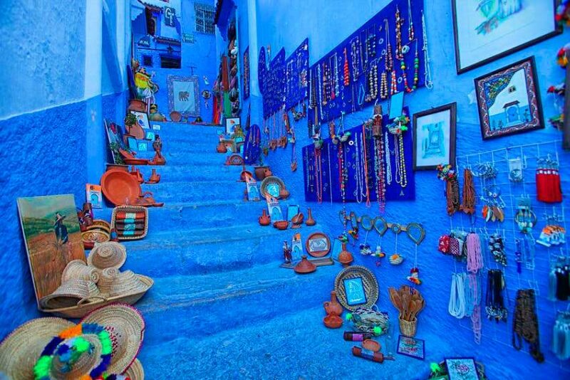 Telusuri Chefchaouen, Kota Kuno Maroko yang Semua Bangunannya Berwarna Biru