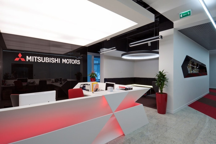 Desain Futuristik, 10 Potret Kantor Mitsubishi di Moscow