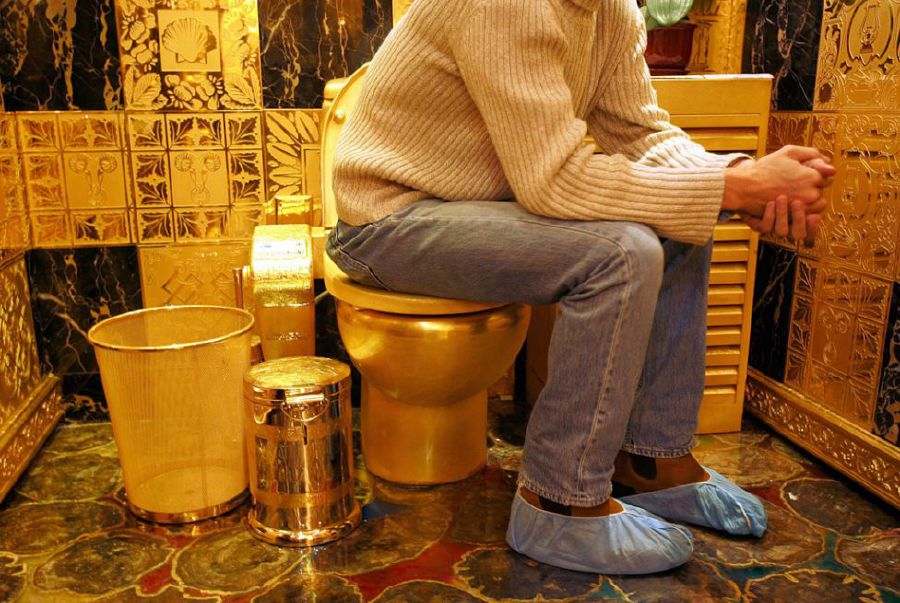 Ada yang Serba Emas, 10 Potret Toilet dengan Desain yang Keren