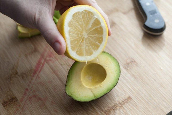 10 Manfaat Lemon Selain untuk Memasak, Harus Selalu Ada di Kulkas Nih
