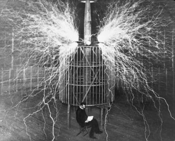 Senang dengan Burung Dara, 10 Fakta Menarik Tentang Nikola Tesla