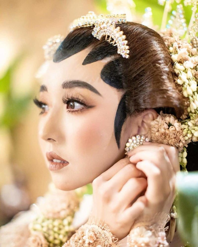 Sunny Dahye - Biodata, Profil, Fakta, Umur, Agama, Suami, Karier