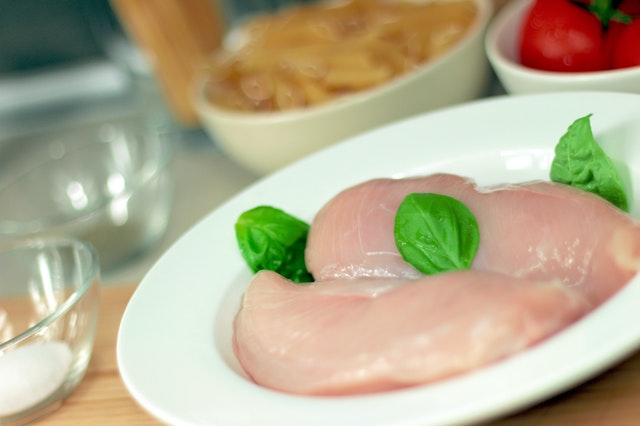 10 Bahaya Ayam Boiler Beserta Cara Baik Mengonsumsinya
