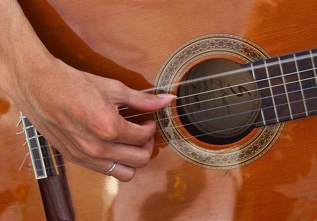 Biar Cepat Mahir, 10 Tips Belajar Chord Gitar
