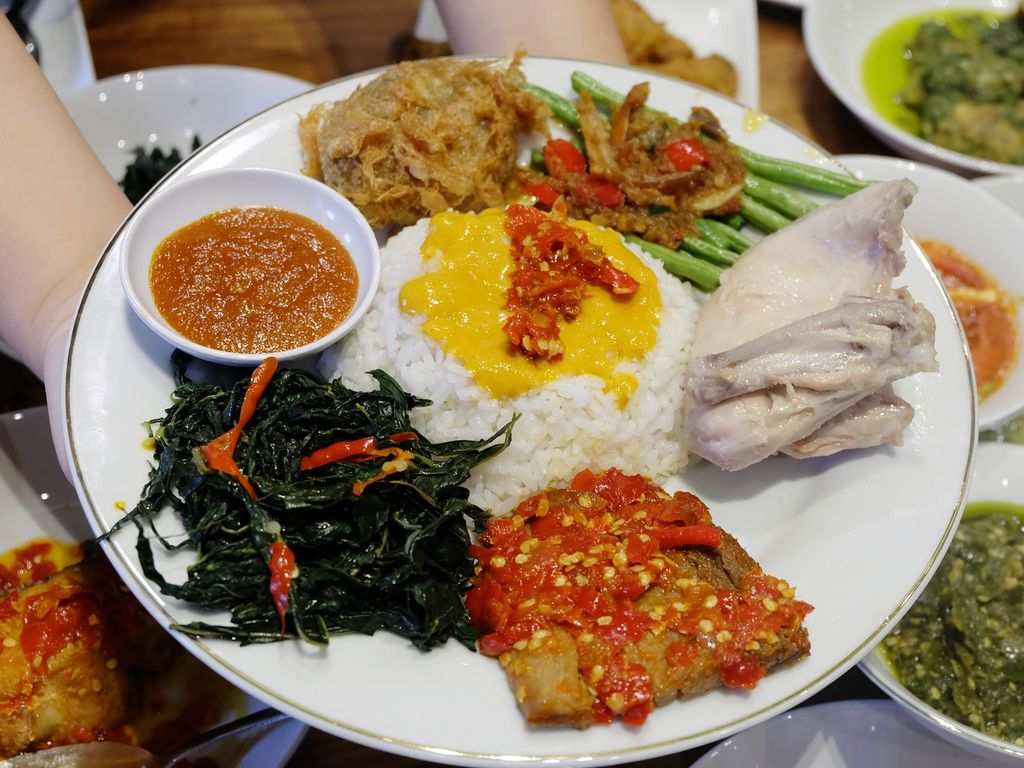 Fakta Rumah Makan Padang, Terkenal di Seluruh Penjuru Indonesia