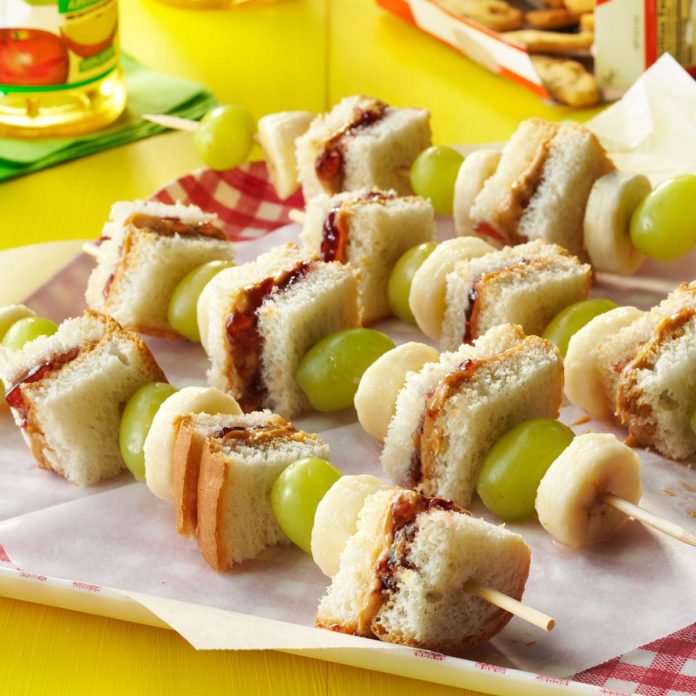 Bosan Sandwich, Ini Nih 10 Ide Makanan untuk Piknik
