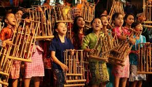 Kenalan Yuk Ini Nih 10 Fakta Angklung, Alat Musik Kebanggaan Indonesia