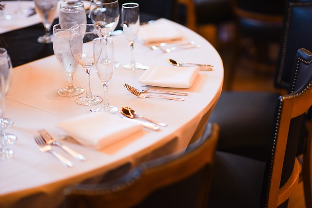 Invited to Fine Dining?  Here are 10 rules to pay attention to