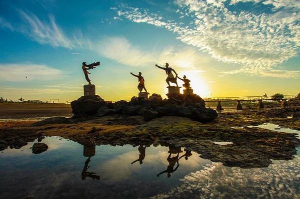 Legenda Putri Mandalika, Cerita Tragis dari Pantai Pulau Lombok