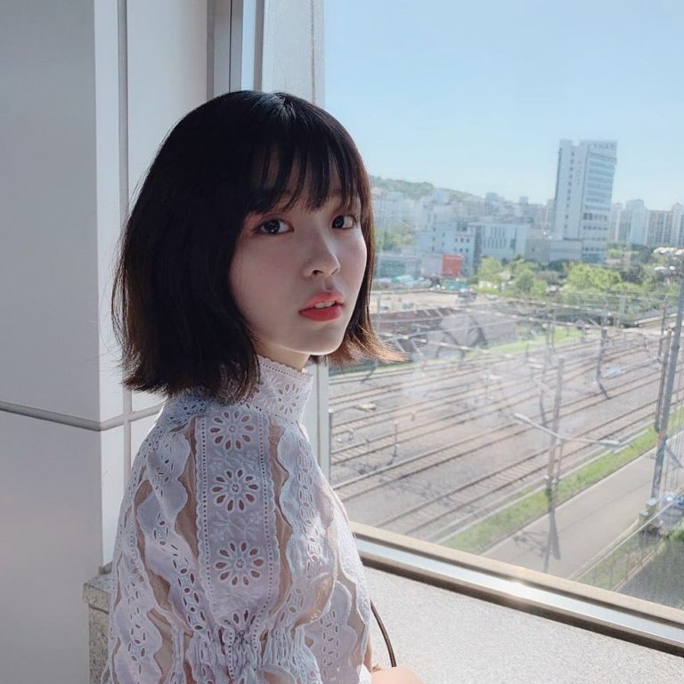 Kim Si Eun Biodata, Profil, Fakta, Umur, Agama, Pacar, Drama