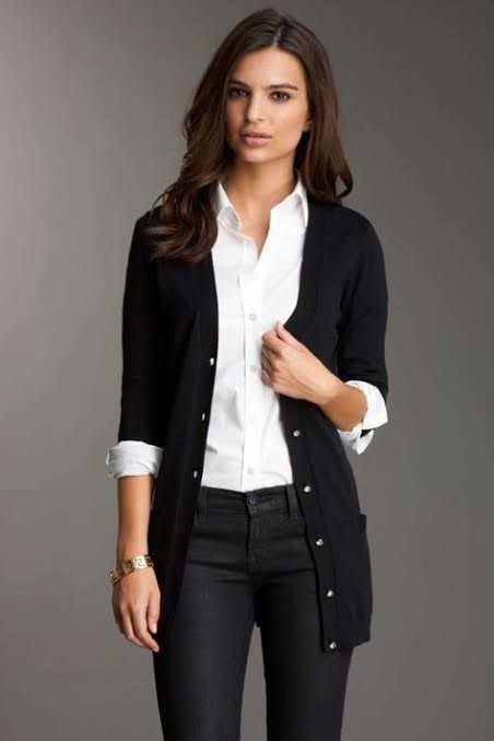 Stylish, 10 OOTD ke Kantor dengan Memakai Cardigan