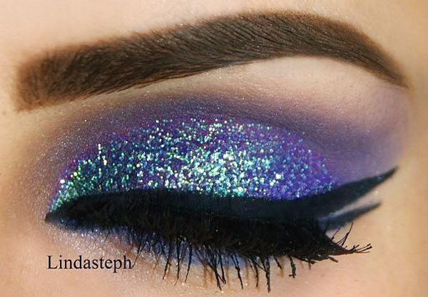 10 Rekomendasi Make-up Eyeshadow dengan Glitter, Berkilau Abis