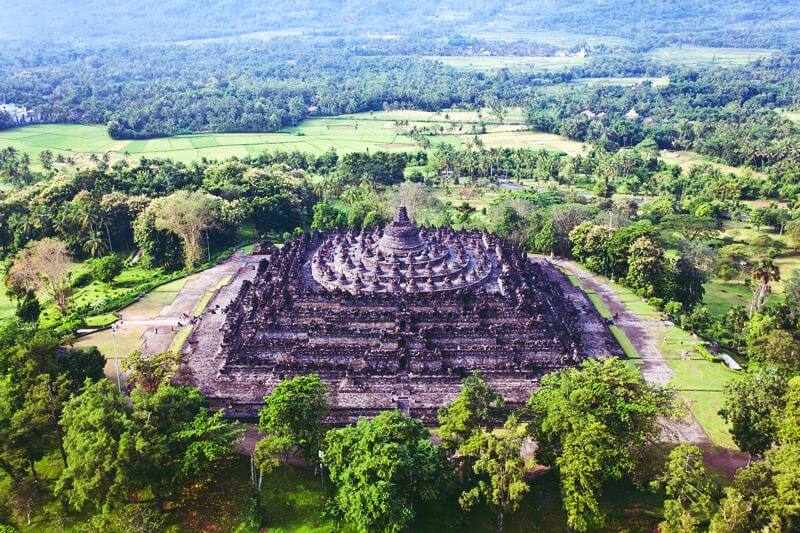 Sejarah Candi Borobudur, Pernah Terkubur selama Ratusan Tahun