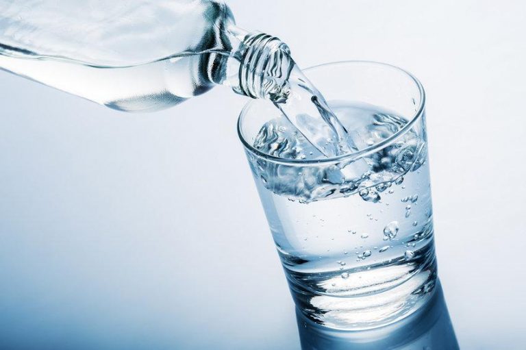Sejarah Air Minum Kemasan, Dulu Dianggap Aneh di Indonesia