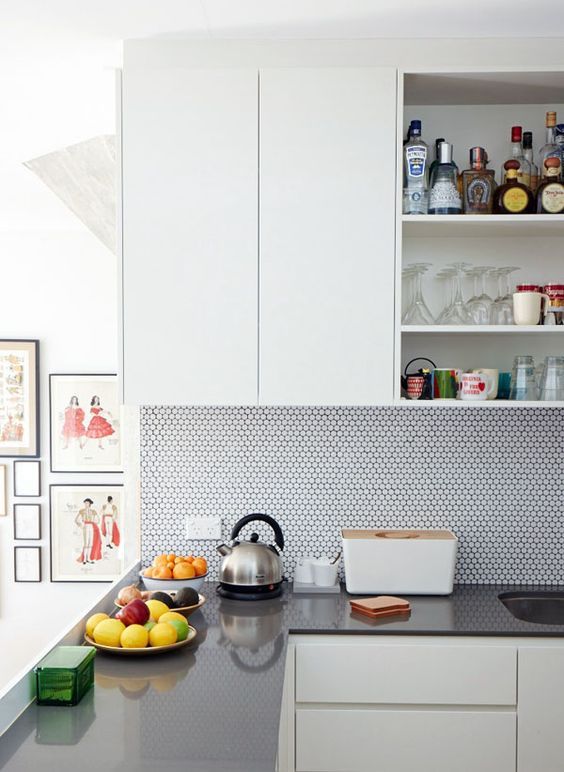 10 Desain Dinding Dapur dengan Corak Recehan, Unik Banget