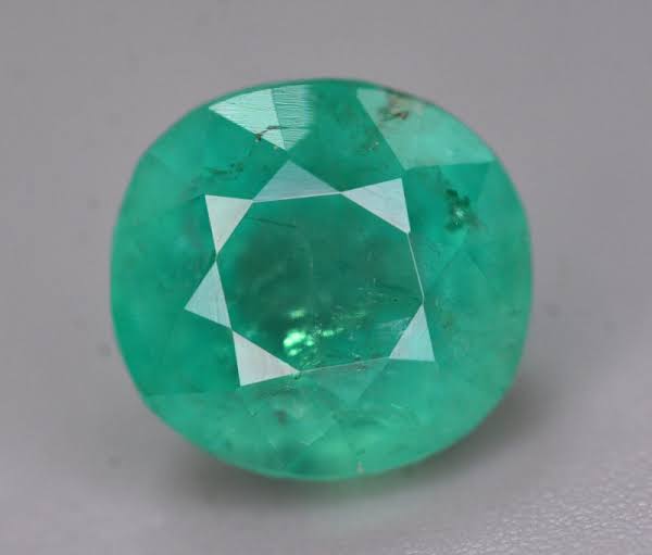 Amazing, 10 Jenis Emerald yang Biasa Digunakan Pada Perhiasan