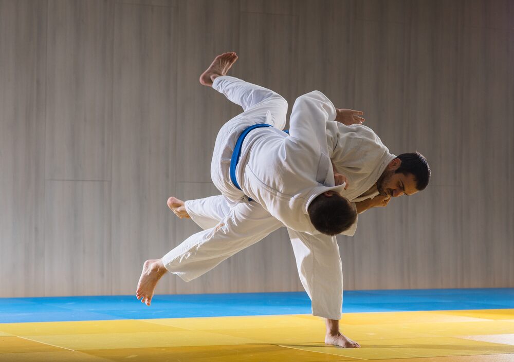 Judo: Sejarah, Teknik Dasar, Aturan Pertandingan, dan Istilah Penting 