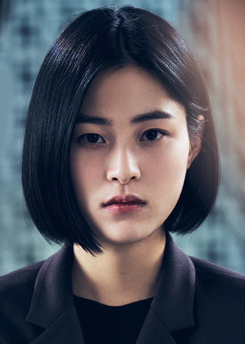 10 Aktor dan Aktris Pemeran Law School, Ada Kim Bum