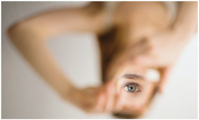 10 Gerakan Yoga Mata yang Ampuh Mengatasi Mata Lelah. Apa Saja?