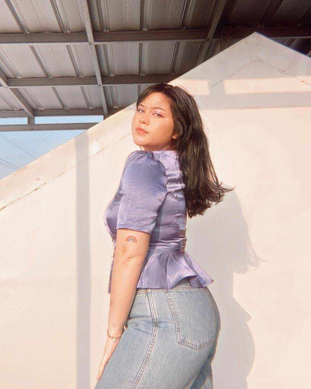 10 Pesona Sarah Ayu, Beauty Vlogger dan Motivator Sukses Jalani Diet