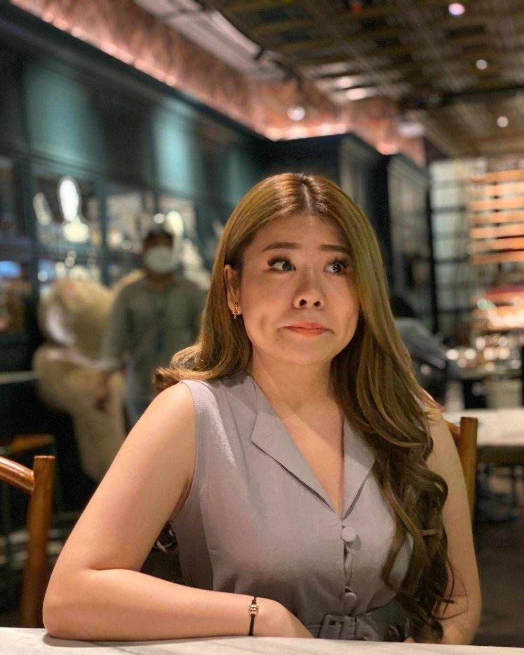 10 Pesona Elisabeth Wang, YouTuber Kuliner Jago Banget Masak