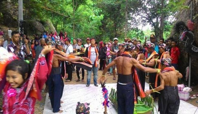 Tradisi Pojhian Hodo, Ritual Suci Memanggil Hujan dari Situbondo