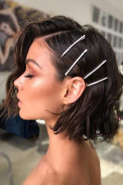 10 Cara Mudah Menata Rambut Pendek, Terlihat Cantik - Dailysia
