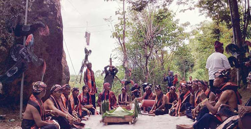 Tradisi Pojhian Hodo, Ritual Sakral Pemanggil Hujan dari Situbondo