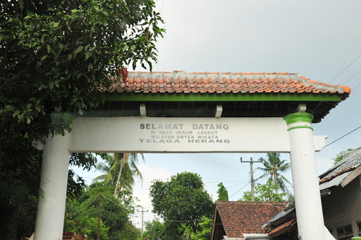 Telaga Herang Majalengka, Ada Misteri di Balik Pesona Indah