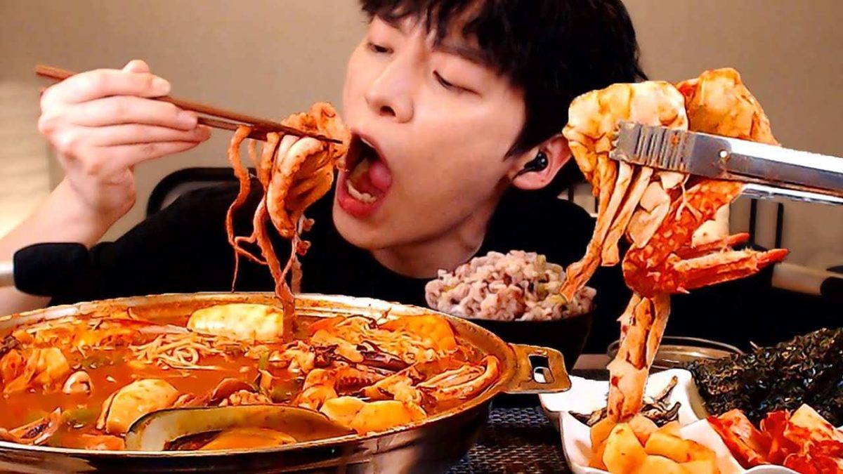 5 Fakta tentang Mukbang, Tren Makan Besar ala Korea Selatan - Dailysia