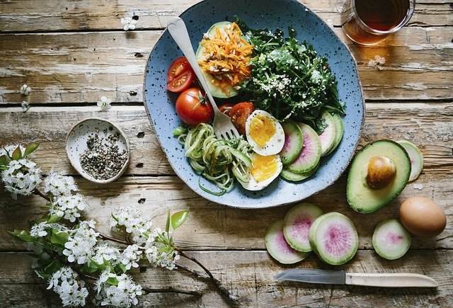 Perbedaan Diet, Vegetarian, dan Clean Eating untuk Pola Makan Sehat