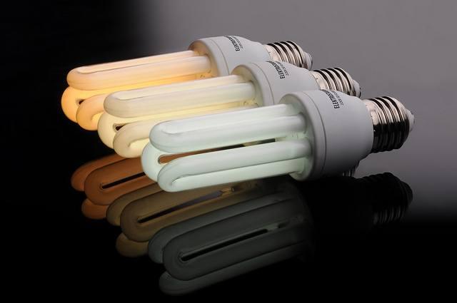 Gak Cuma LED, Ini Nih 10 Jenis Bohlam Lampu