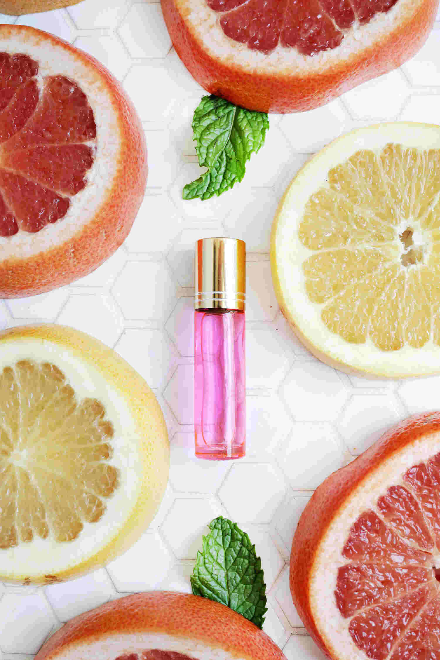 10 Ide Campuran Bahan Alami untuk Membuat Parfum, Bye-Bye Bahan Kimia