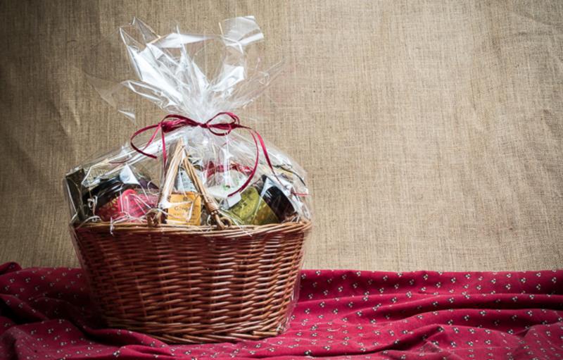 Perbedaan Hamper dan Parcel, Bikin Hari Raya Semakin Berkesan