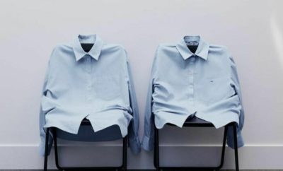 Beda, 10 Potret Pose Aneh Model untuk Katalog Baju