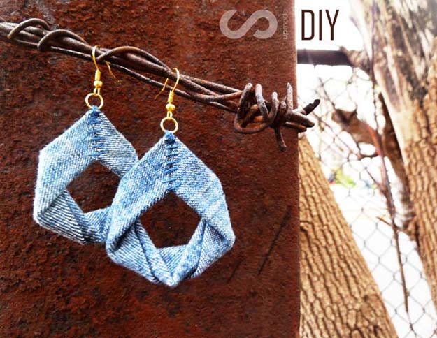 10 Anting DIY, Terlihat Mewah untuk Pesta