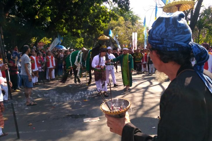 Parade Kuda Kosong, Kesenian Cianjur yang Bernilai Sejarah