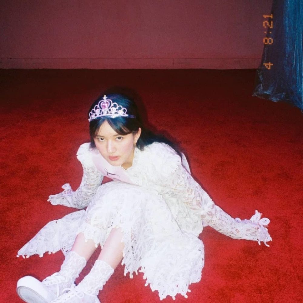 Zhao Lusi - Biodata, Profil, Fakta, Umur, Agama, Pacar, Karier - Dailysia