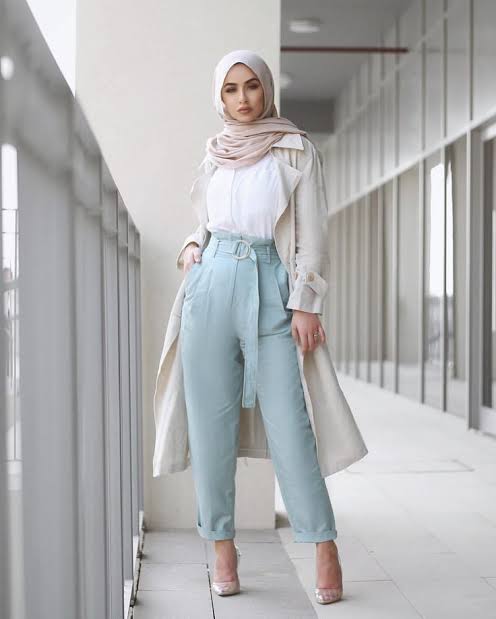 10 Style Hijab agar Terlihat Tinggi dan Langsing