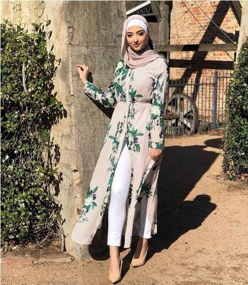 Elegan,10 Warna Jilbab untuk Baju Hijau Botol