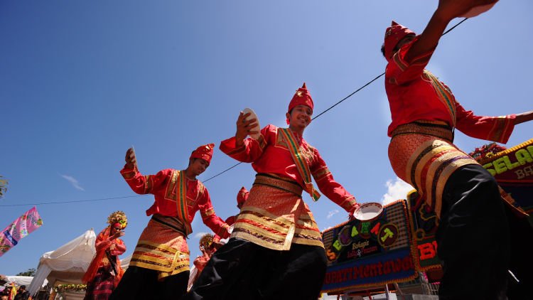 10 Kebiasaan Orang Sumatera, Memiliki Makna Yang Dalam