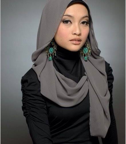 Lebih Cantik, 10 Pernak Pernik Hijab