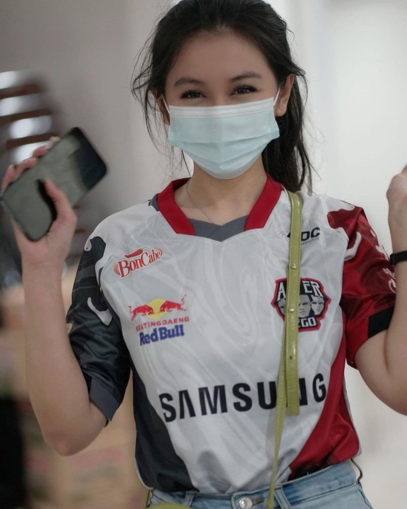 Vicensia Oselina Rune - Biodata, Profil, Fakta, Umur, Agama